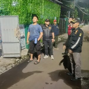 Polsek Ciputat Timur Cek Aduan Keributan Warga Somalia dengan Tetangga di Cirendeu