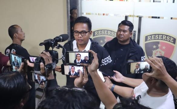 Polisi Ringkus Sindikat Pencurian aki truk di Pelabuhan Tanjung Priok