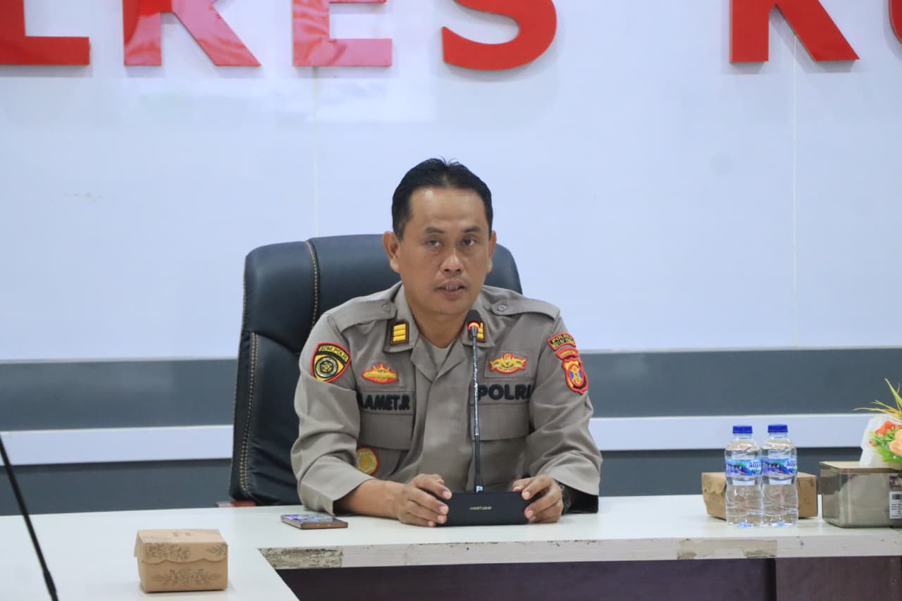 OPERATOR MEDSOS HUMAS IKUTI PELATIHAN PENINGKATAN  KOMPETENSI