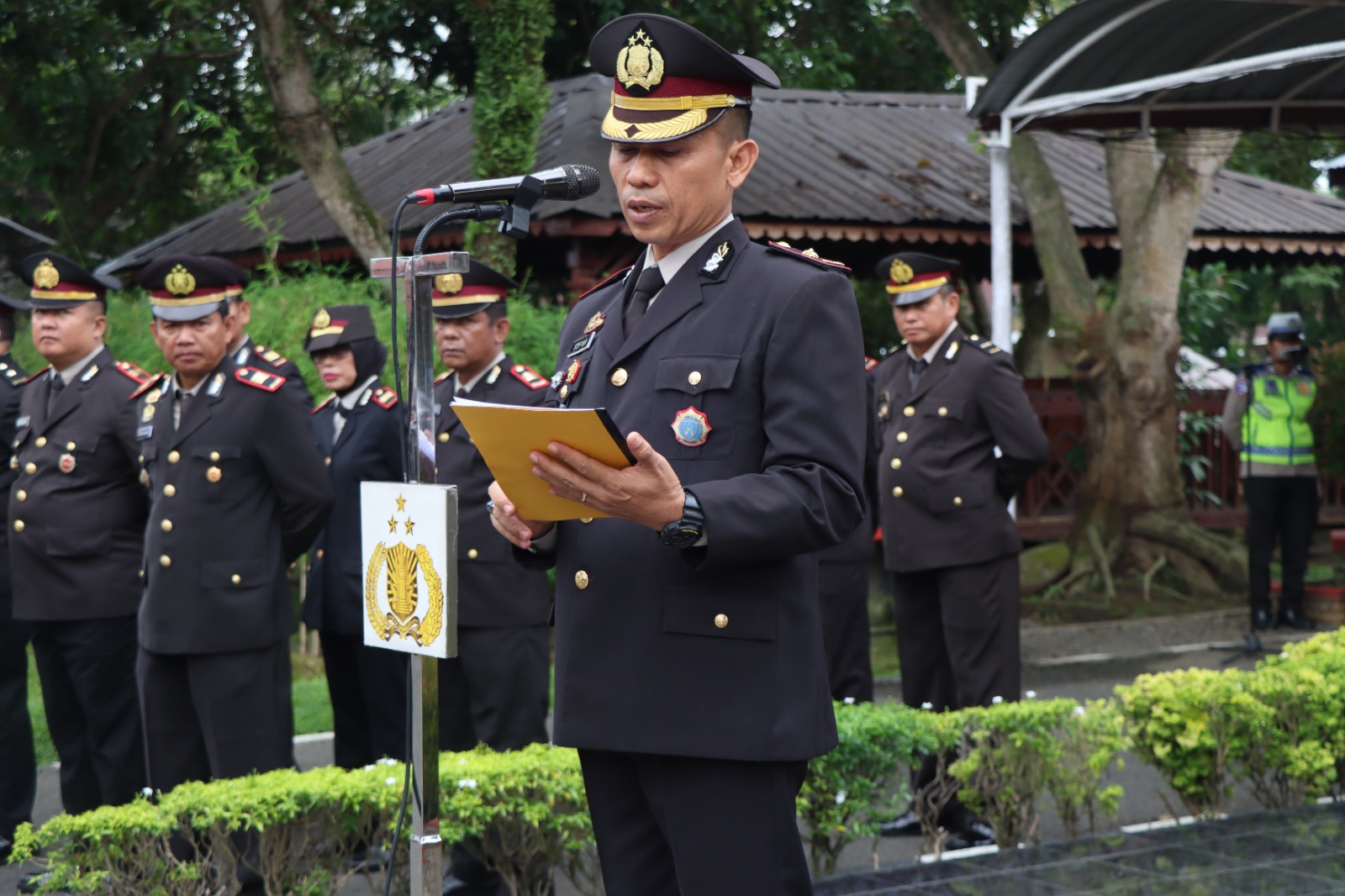 Memperingati Hari Kebangkitan Nasional ke – 118, Polres Binjai Laksanakan Upacara Bendera