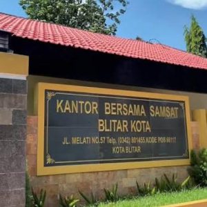 Aroma Percaloan di Samsat Blitar Kota Kembali Mencuat, Pelayanan Publik Dipertanyakan