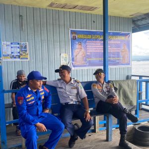 Satpolairud Polres Kutim Intensifkan Patroli Perairan Sangkulirang, Tekankan Keselamatan Dan Kelengkapan Dokumen Kapal