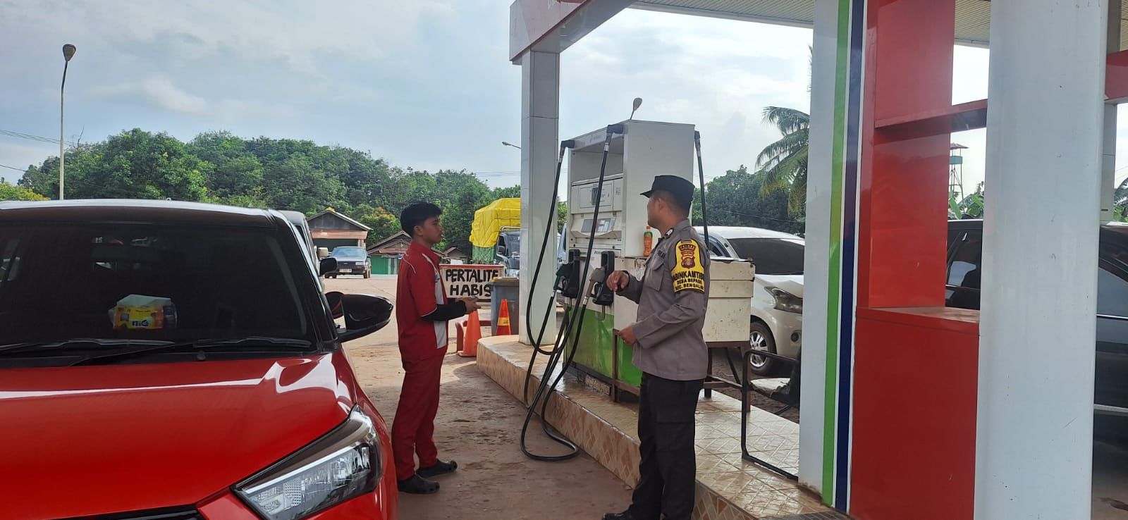 Pastikan Stok BBM Aman Dan Tidak Ada Panic Buying, Polsek Bengalon Monitoring Sejumlah SPBU