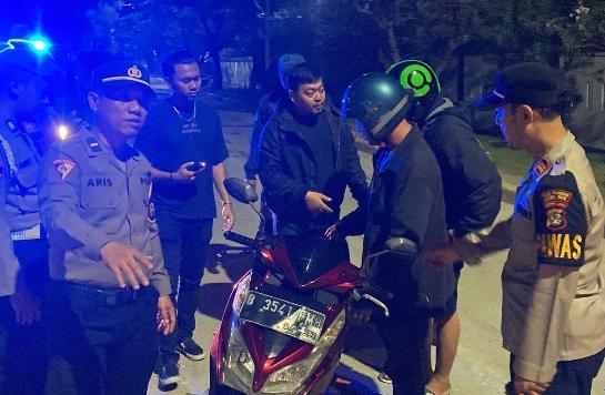 Patroli Cipta Kondisi Polres Pelabuhan Tanjung Priok Antisipasi Gangguan Kamtibmas di Kawasan Pelabuhan