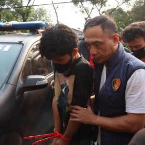 Komplotan Pencurian Kekerasan Modus Tuduh Korban Aniaya Keluarga Dibekuk Polsek Cengkareng