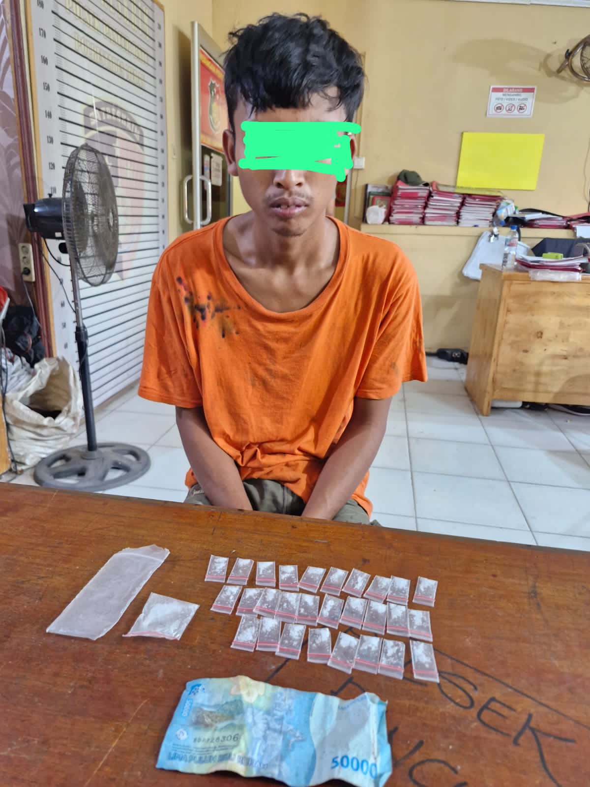 Menyamar Jadi Pembeli, Polisi Ringkus Terduga Pengedar Sabu di Pancur Batu, Puluhan Paket Diamankan