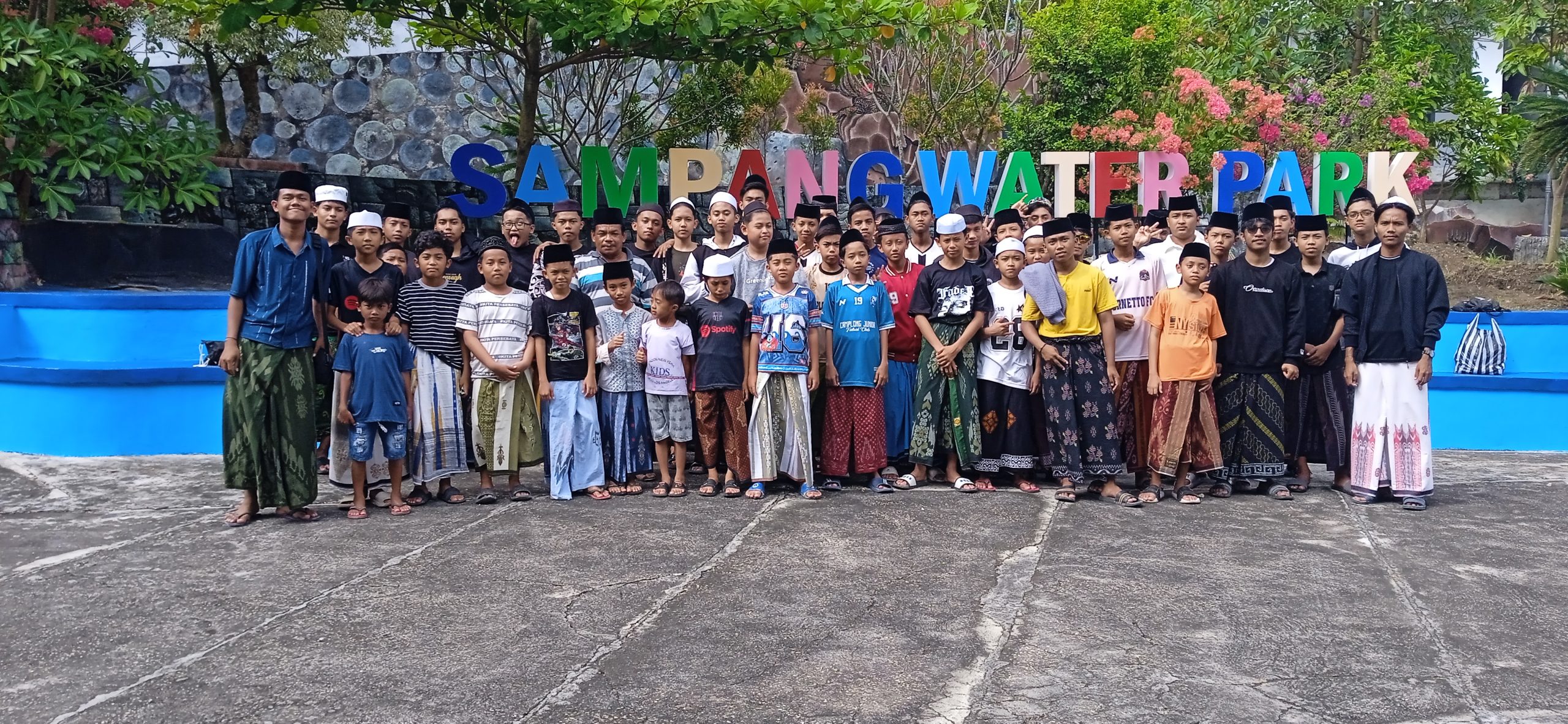 PP Attazkiyah Camplong Berikan Dukungan Kepada Sampang Water Park Sebagai Wisata Air Terbaik Madura