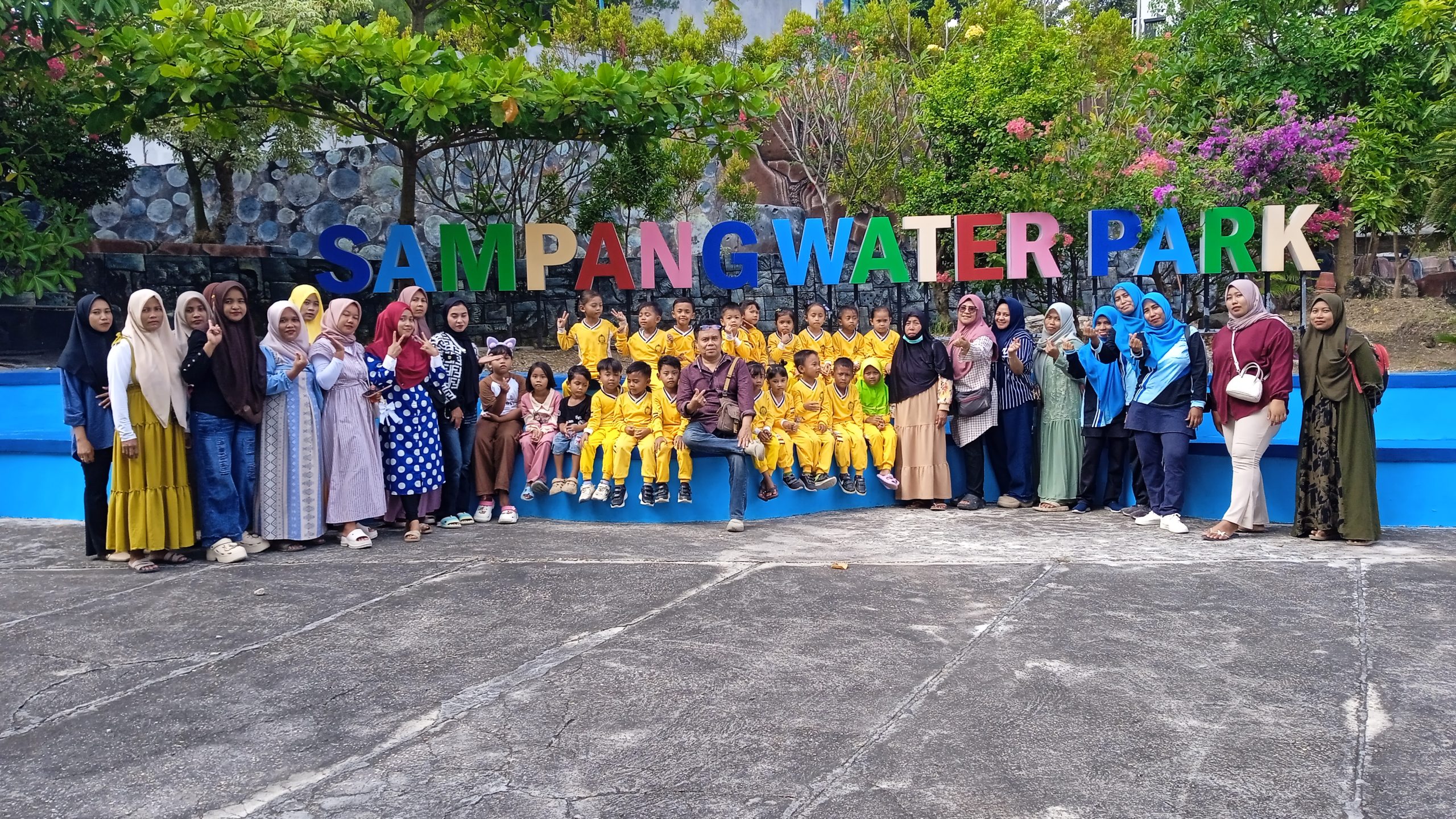 Perpisahan TK PGRI Torjun Pilih Sampang Water Park Sebagai Tujuan Wisata Favorit