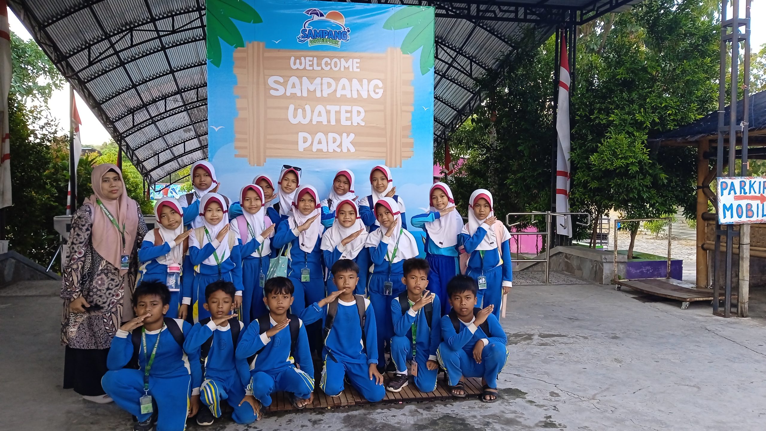 Dihari Kebangkitan Nasional 2026 MIN Sampang Ramaikan Sampang Water Park