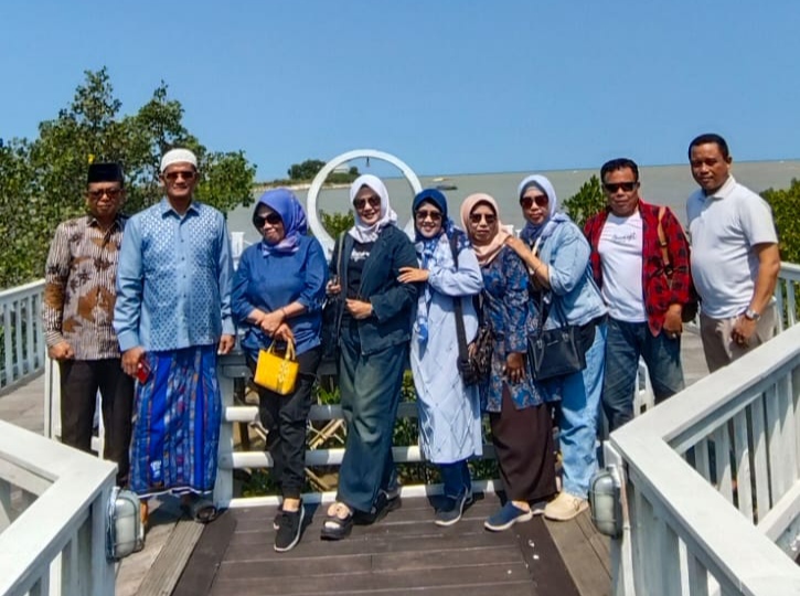 Penutupan Panitia Halal Bihalal Alumni SMANSA 88 Yang Ke – 38 Sekaligus Rapat Pembentukan Pengajian Bulanan di RM Mahkota