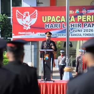 Kapolres Gresik Pimpin Upacara Hari Pancasila 2026, Ajak Personel Bumikan Nilai-Nilai Pancasila