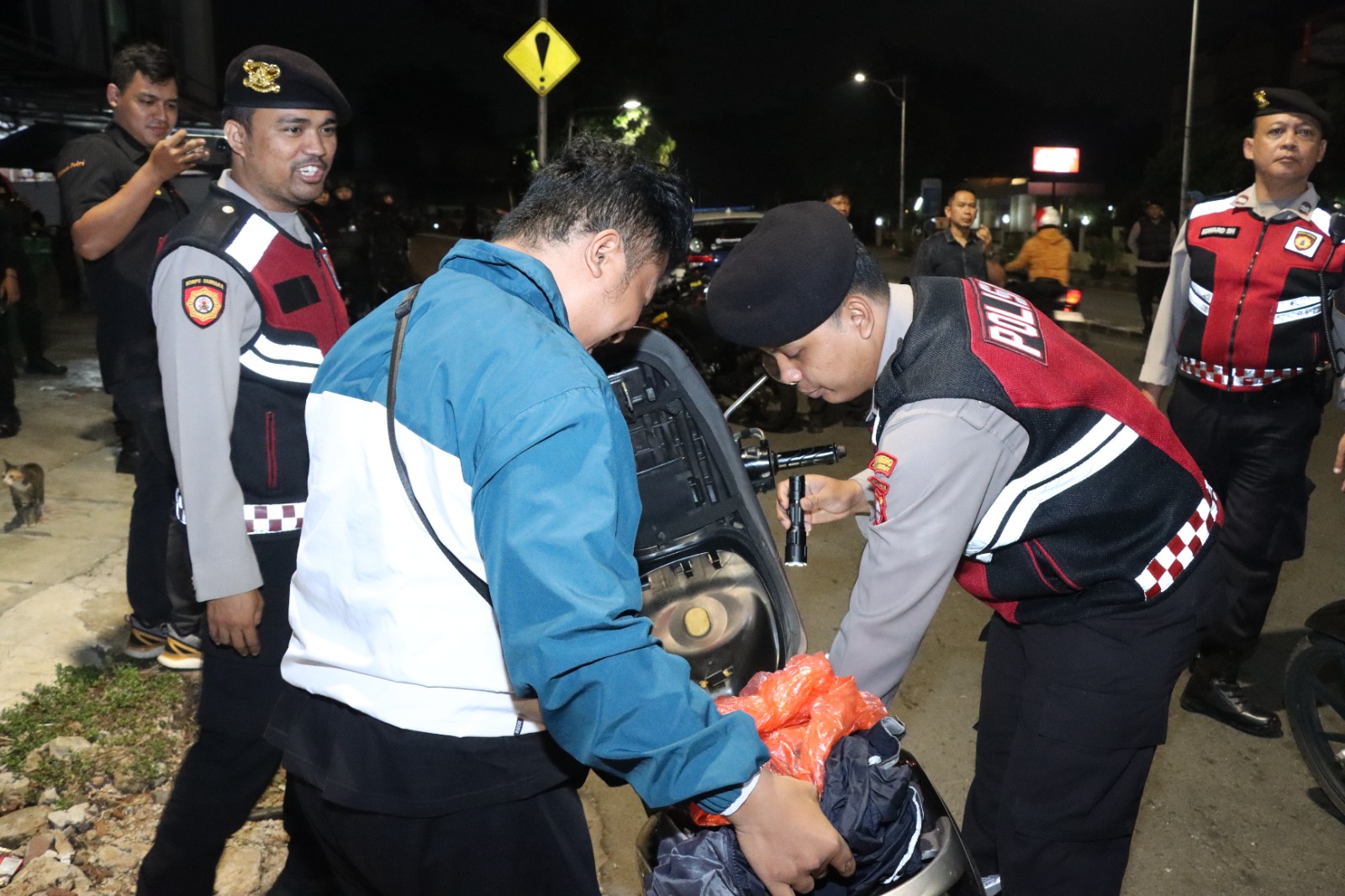 Antisipasi Curas, Curat dan Curanmor, Polres Jakbar Intensifkan Razia Kejahatan Jalanan