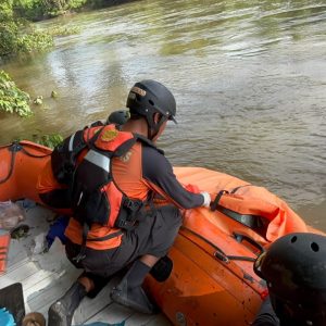 Polsek Muara Wahau Bersama Tim Gabungan Berhasil Temukan Kurban Hanyut di Sei Merayu 2 Sejauh 7,7 Kilometer