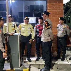 Patroli Malam Stasioner Cipta Kondisi Polres Pelabuhan Tanjung Priok, Jaga Kamtibmas Tetap Kondusif