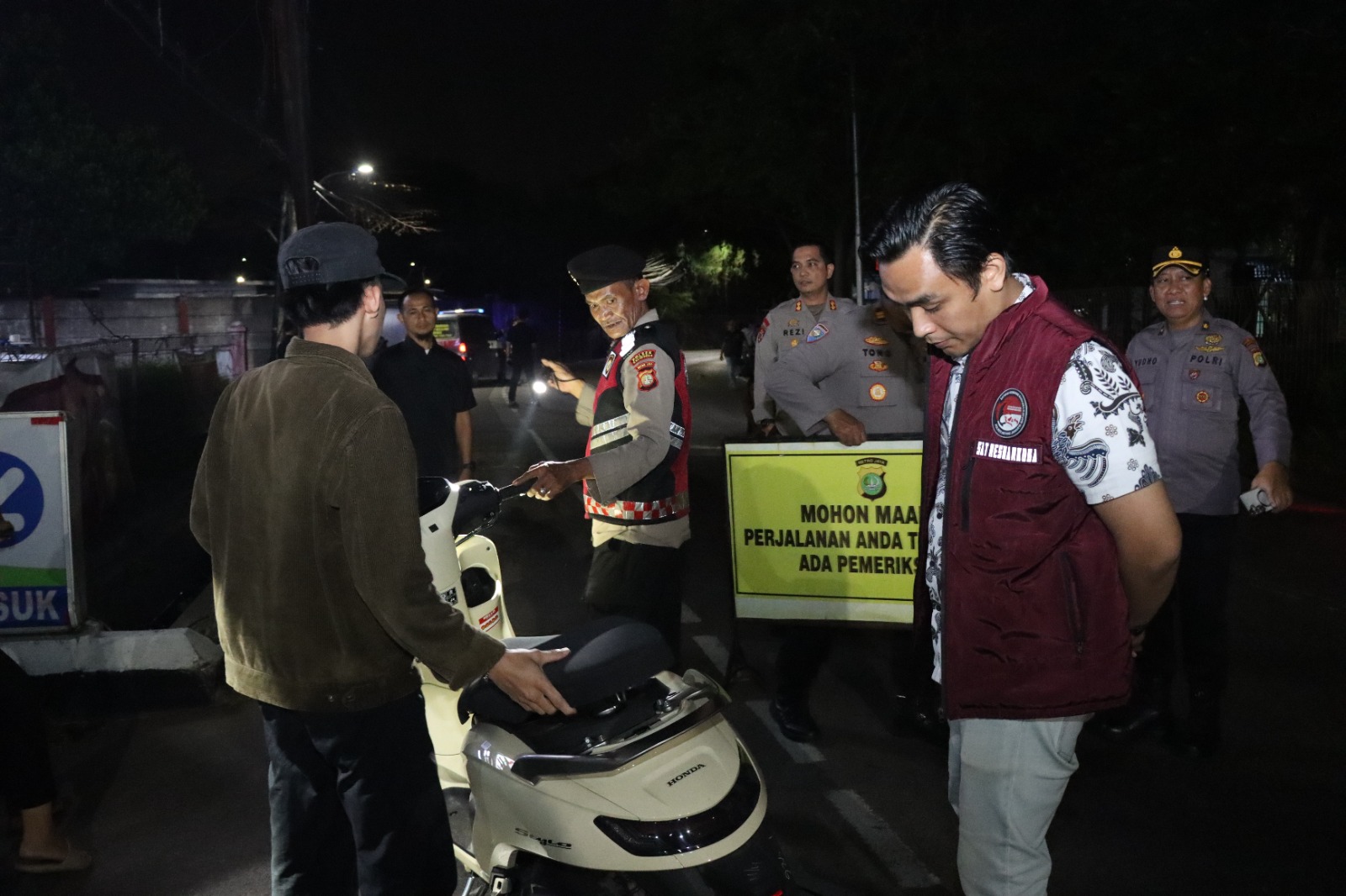 Cegah Curas, Curat dan Curanmor, Polres Jakbar Intensifkan Patroli Kewilayahan dan Razia Kejahatan