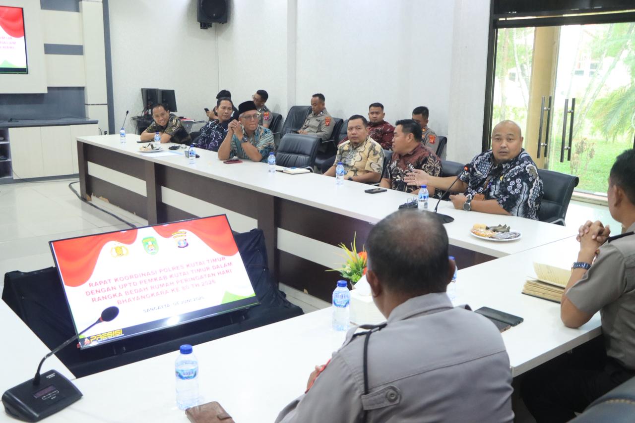 Polres Kutim Matangkan Program Bedah 8 Rumah Warga Kurang Mampu untuk menyambut Hari Bhayangkara ke – 80