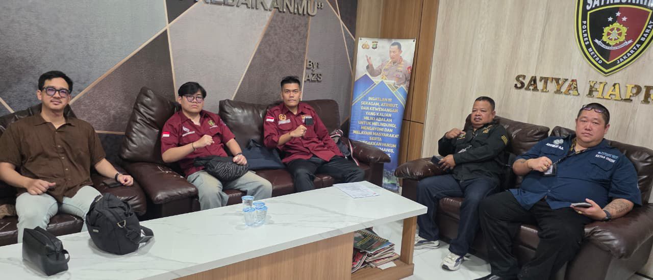 Adv. Donny Andretti dan Tim Dampingi Saksi Terlapor Hendra Warsito di Polres Metro Jakarta Barat