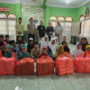 BRI BO Bekasi Tebar Kebaikan Lewat Program Jumat Berkah di Panti Asuhan Al Ikhlas Kayuringin