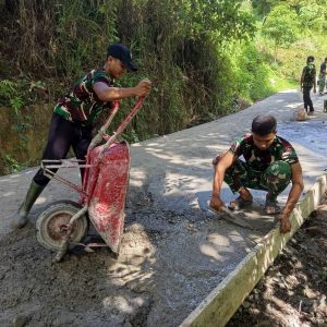 Bakti TNI di Nias Selatan, Jalan Desa Bawonifouso Sepanjang 1,2 Km Terus Dikebut