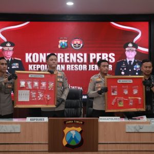 Polres Jember Ungkap Kasus Narkoba Amankan 30 Tersangka dan Ratusan Gram Sabu