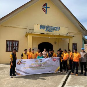 Masyarakat Berikan Apresiasi Gelar Bakti Religi Sambut HUT Bhayangkara ke – 80 Polres Pakpak Bharat Bersih – Bersih Rumah Ibadah
