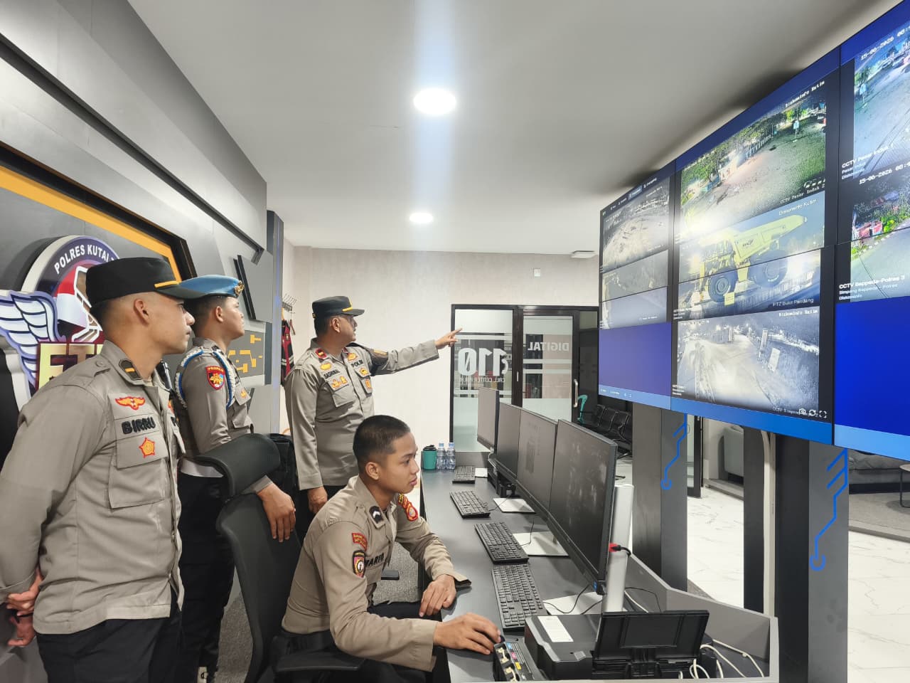 Command Center Polres Kutim Hadir 24 Jam Jadi Sentra Pelayanan Dan Pengaduan Masyarakat