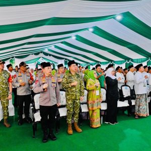 Panglima TNI Dampingi Presiden Prabowo Tutup Munas Alim Ulama dan Konbes NU 2026 di Bangkalan