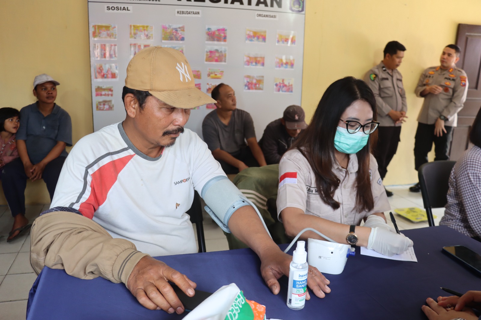 Polres Humbahas Gelar Bakti Kesehatan Serentak Sambut HUT Bhayangkara ke – 80