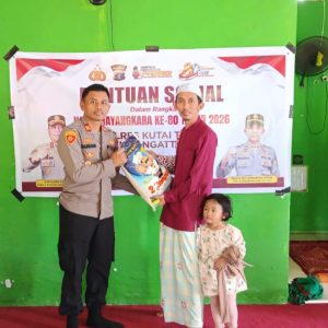 Polsek Sangatta Utara Salurkan Bansos Ke Pondok Pesantren Menyambut HUT Bhayangkara Ke-80