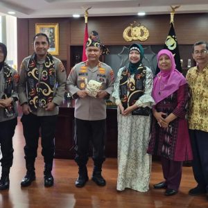 Kapolda Sumbar Apresiasi Gerakan Literasi IMLF yang Menyebar ke Daerah