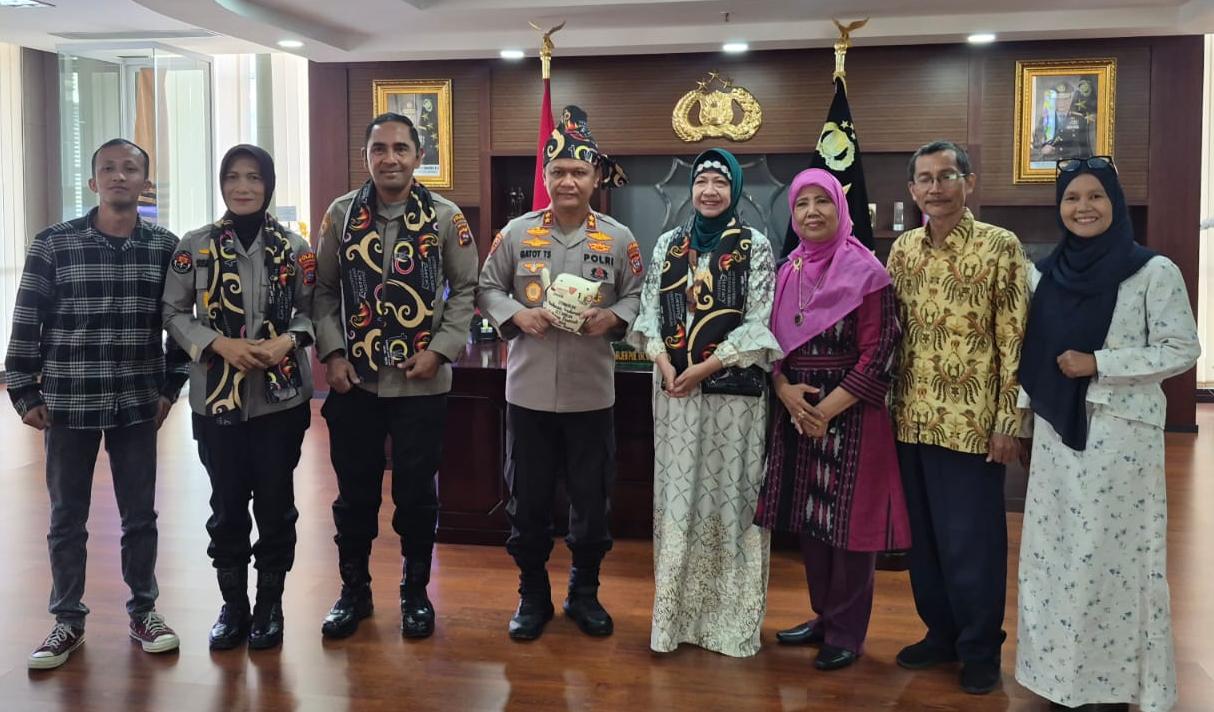 Kapolda Sumbar Apresiasi Gerakan Literasi IMLF yang Menyebar ke Daerah