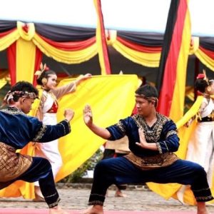 DI TANAH DATAR YANG BERJIWA: HARI KETIGA FESTIVAL MINANGKABAU 2026 — WARISAN BUDAYA MENGALIR KEMBALI, PARIWISATA BERKEJAYAAN, DAN EKONOMI RAKYAT TERBANG MELAMBUNG