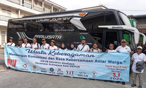Kegiatan Foto : Wisata Keberagaman RW 08 Abadijaya Perkuat Kebersamaan dan Komunikasi Antarwarga.