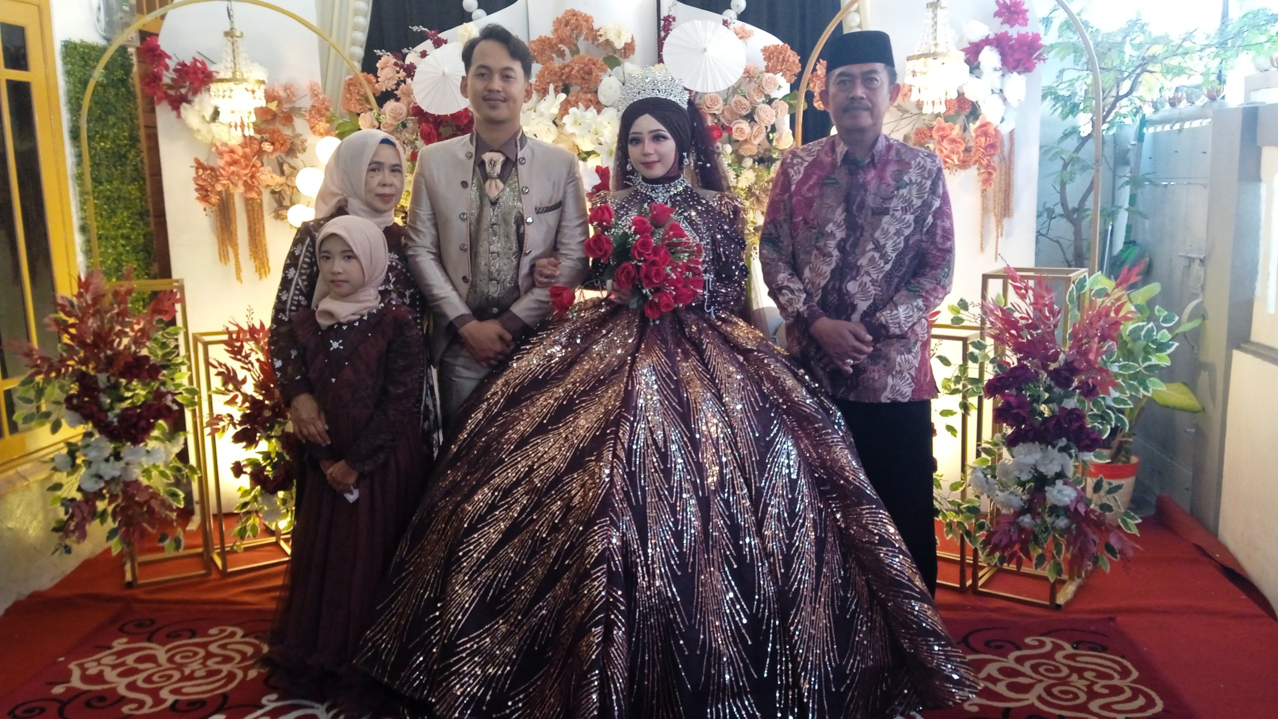 Keren, Menikah Ditanggal Bulan dan Tahun Cantik Dimas dan Datul Putra dan Menantu Bapak Mas’ ud dan Ibu Rukmini