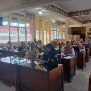 TEKHNOLOGI MENYAPA: “99 DETIK MENUJU KEMAKMURAN BERSAMA AI