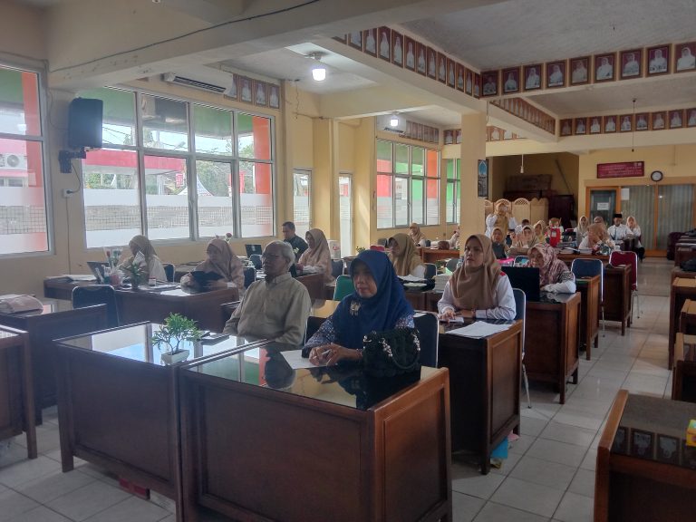 TEKHNOLOGI MENYAPA: “99 DETIK MENUJU KEMAKMURAN BERSAMA AI