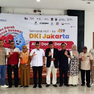 Peringati HUT Jakarta ke-499, KOMWAJA Gelar Donor Darah dan Deklarasikan Relawan Air Bersih
