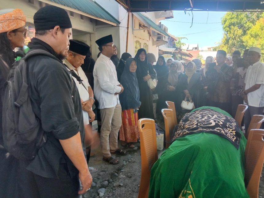 🤍🕊️ KETIKA MATAHARI TERBENAM DALAM KEMULIAAN: BERITA KEPULANGAN MULIA UMMI HJ. NUR’AINI LUTH, BA KEPANGKUAN SANG KHALIK