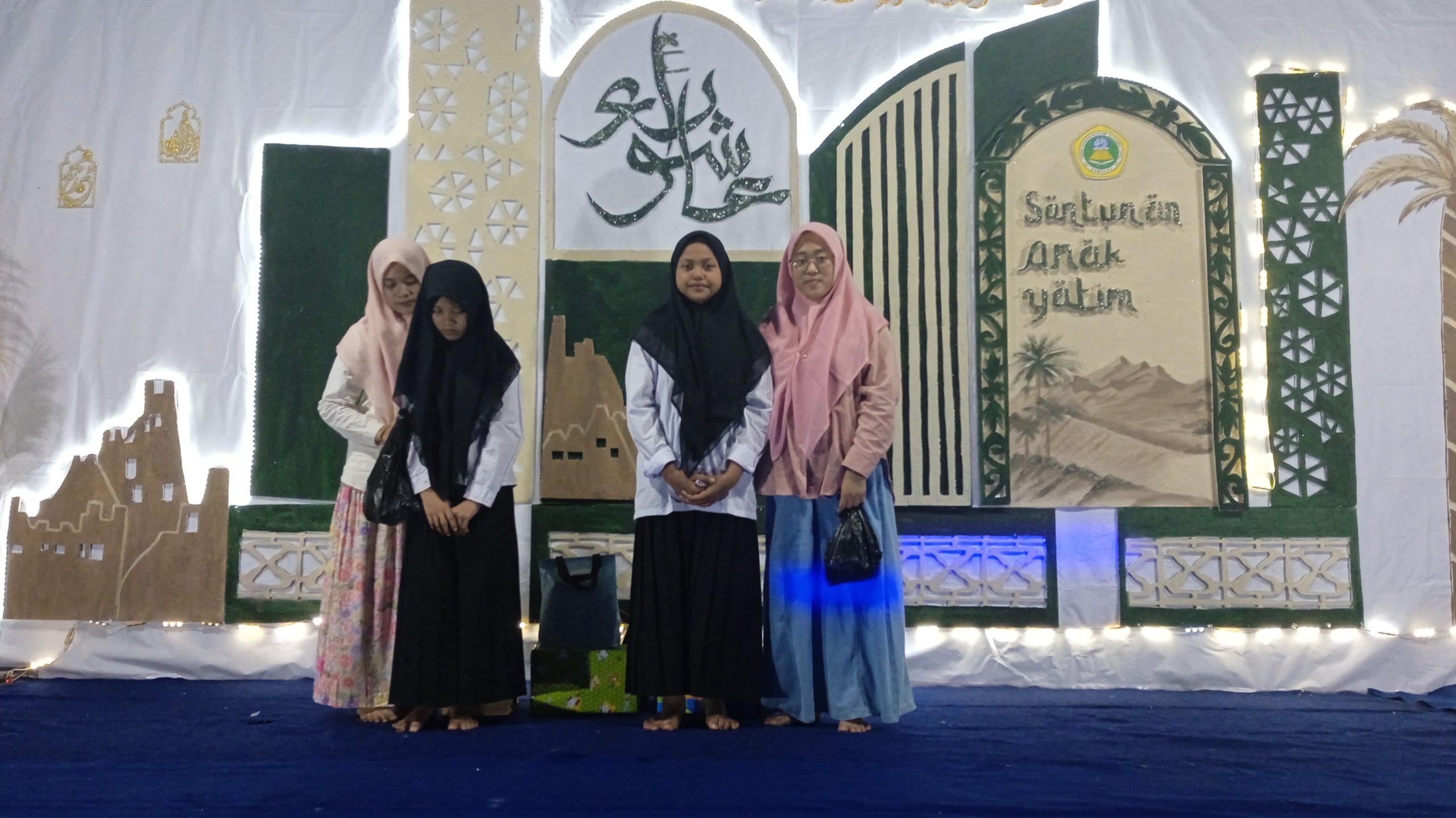 Yayasan Taman Pendidikan Islam Attanwir ( TPIA ) Kajuk Berikan Santunan Anak Yatim 10 Muharram