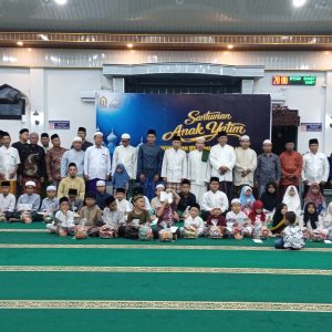 Santunan Anak Yatim 10 Muharram 1448 H /2026 M di Masjid Besar Al Istianah Sampang