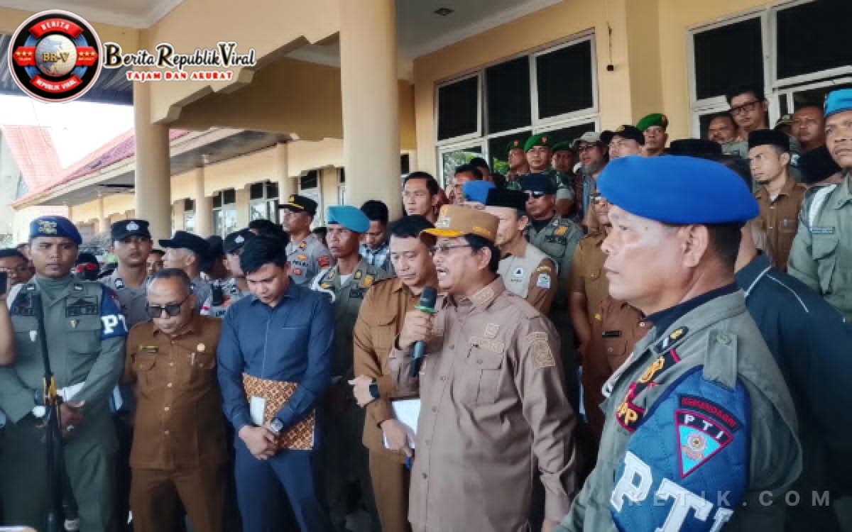 Gemuka Gelar Aksi di Kantor Bupati, Tuntut Realisasi Bantuan Jadup dan Dana Stimulan Korban Banjir